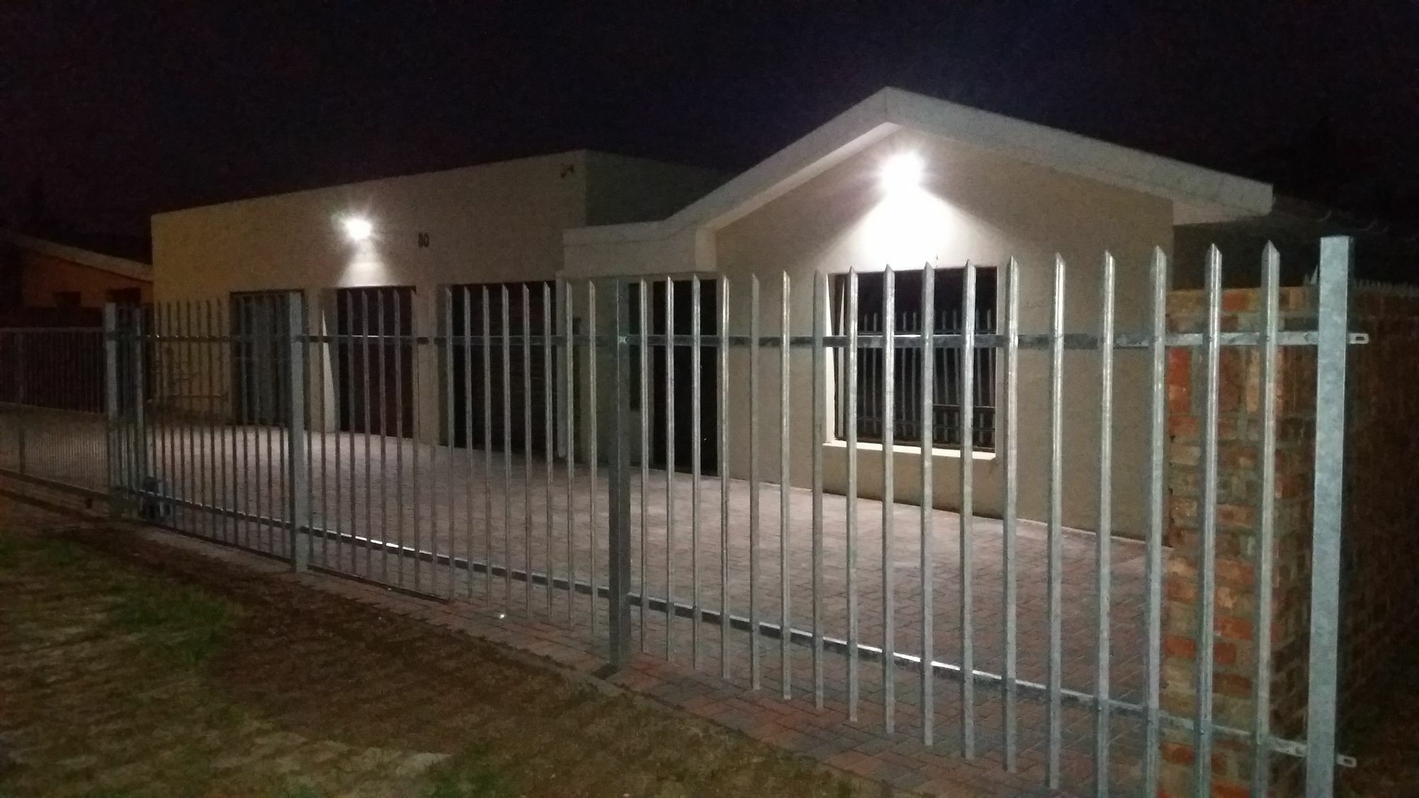 The Bay Inn Port Elizabeth Exterior photo